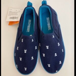 Gymboree New Navy Blue with Scull & Crossbones Detail Kids Slip-On Sneakers #H